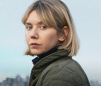 Lauren Lyle stars as DS Karen Pirie in new ITV crime drama